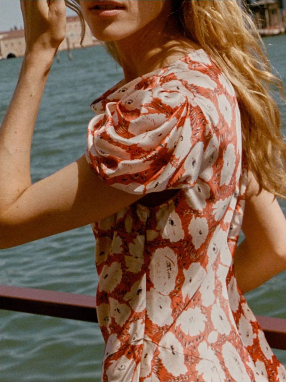 Doen Alna Dress in Rouge Fleurs D’anemine - Picture 5 of 13